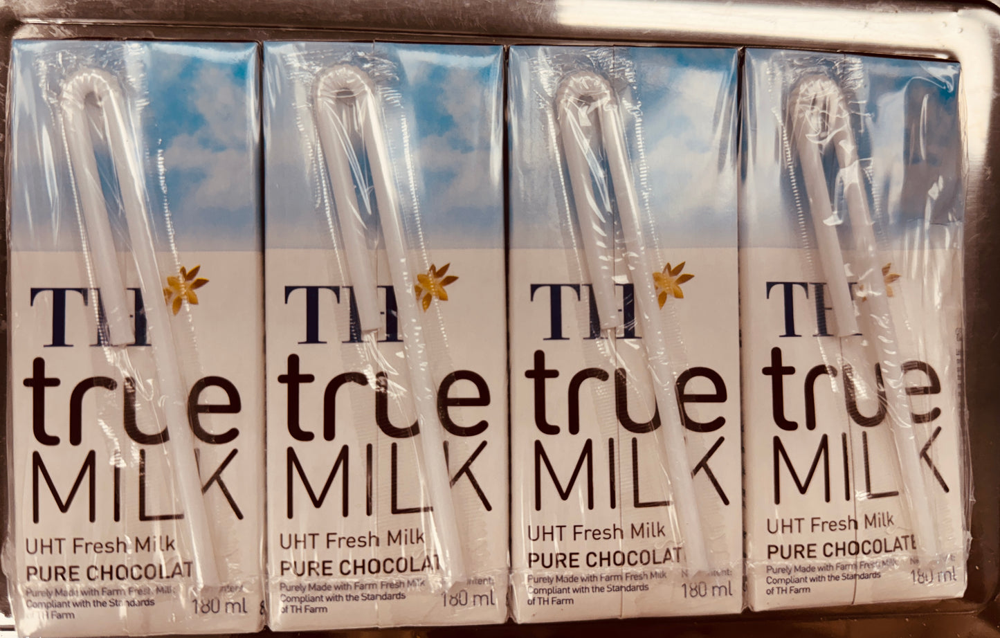 SUA TH TRUE MILK SOCOLA -1loc 4 hop-(1 thung 55$)