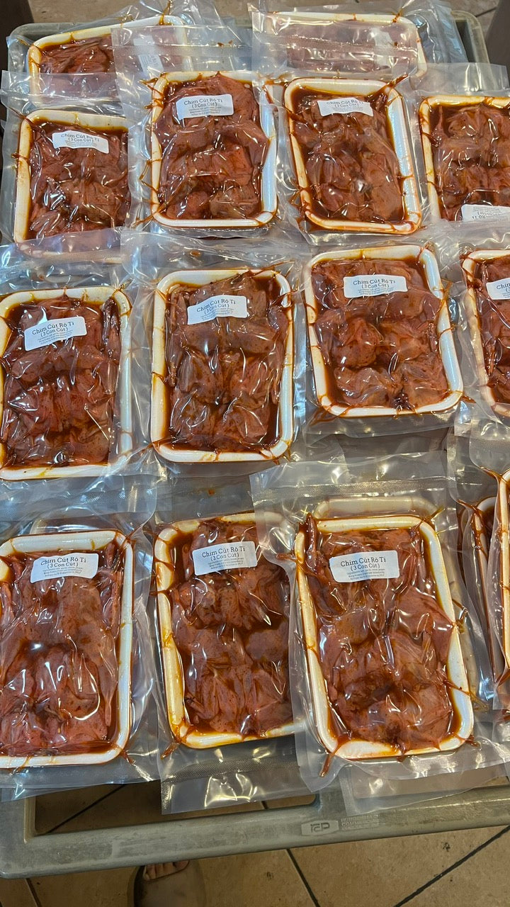 Chim CUT RO TI UOP SAN(VI 3CON)