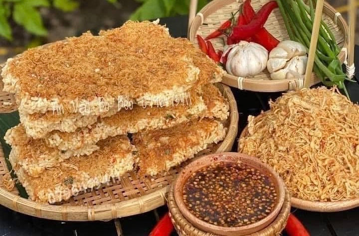 Com chay day noi sieu cha bong 500g