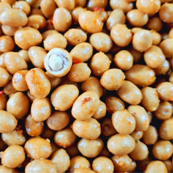 Peanuts with fish skin, garlic and chili 0.22 lb/100 g