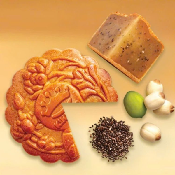 Banh Trung Thu Kinh Do Hat Sen Hat Chia 150g
