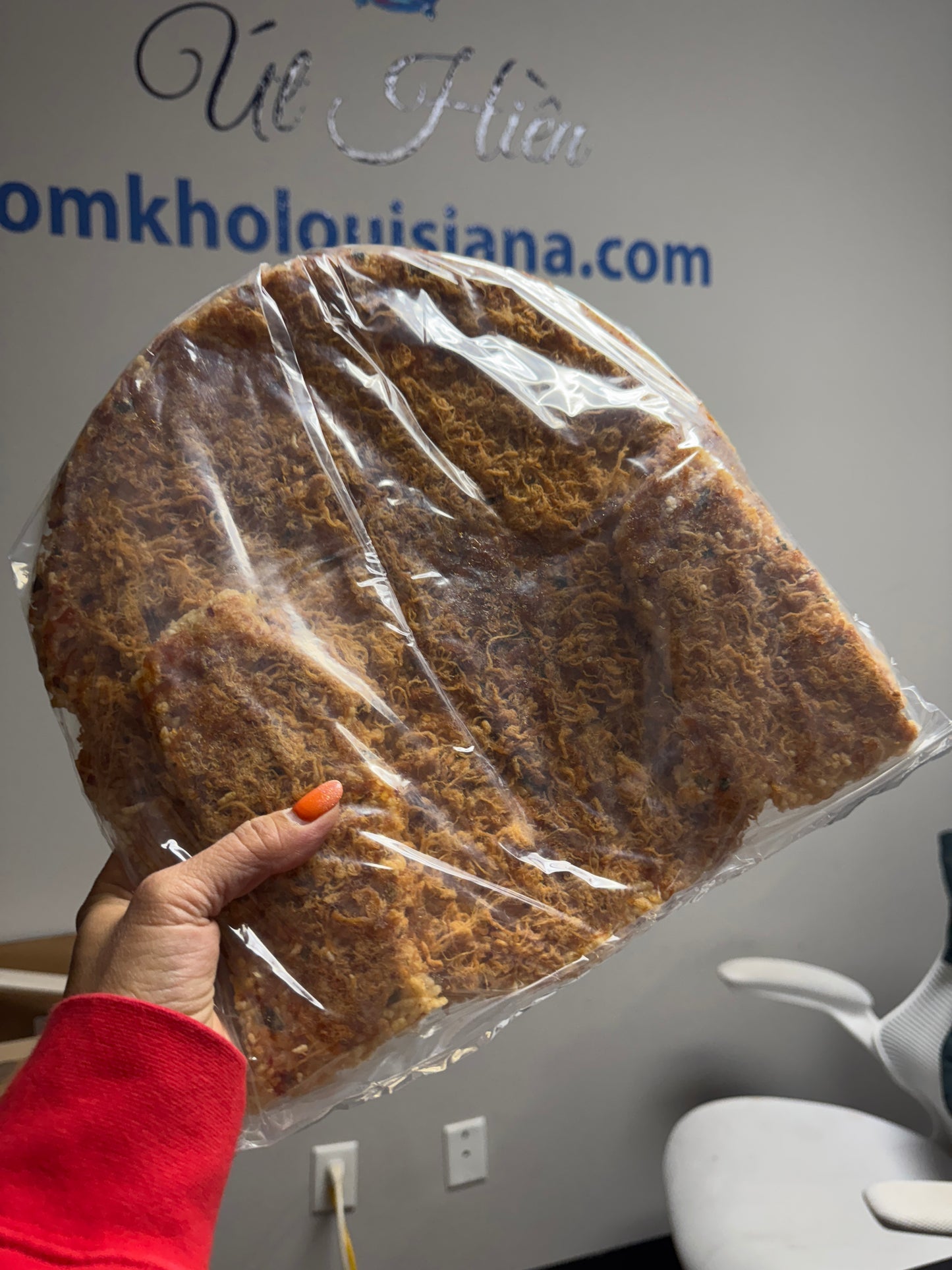 Com chay day noi sieu cha bong