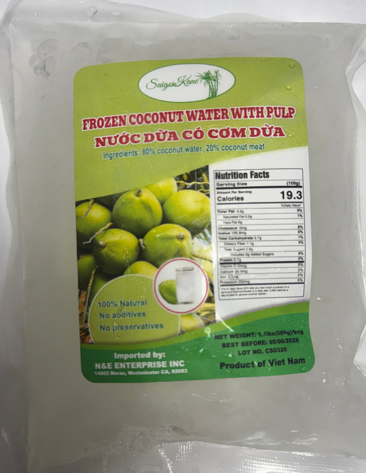 Nuoc Dua co com dua - 1 box 20 bich $60