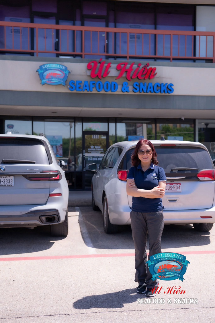 Ut Hien Seafood & Snacks