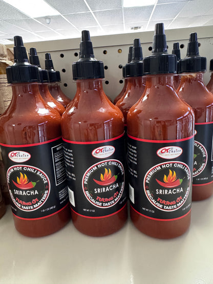 Sriracha Chili Sauce 17oz Bottles