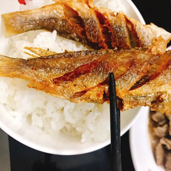 Dried Whole Mackerel Marinated with Lemongrass - 3lbs