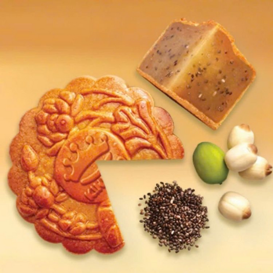 Banh Trung Thu Kinh Do Hat Sen Hat Chia 150g